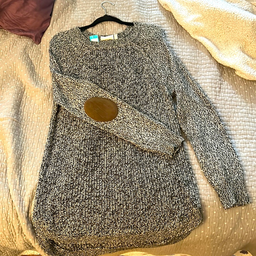 RD Style Rowca Elbow Patch Pullover